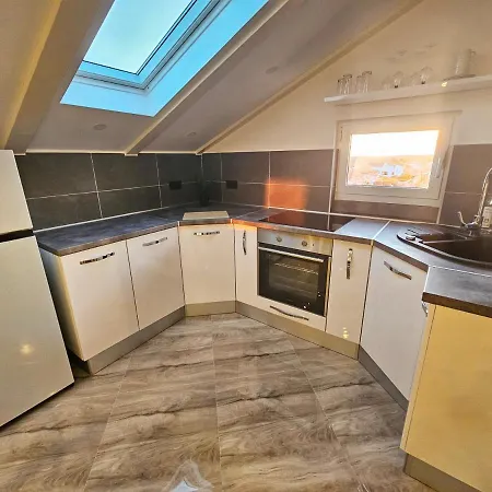 Jasmin Apartment